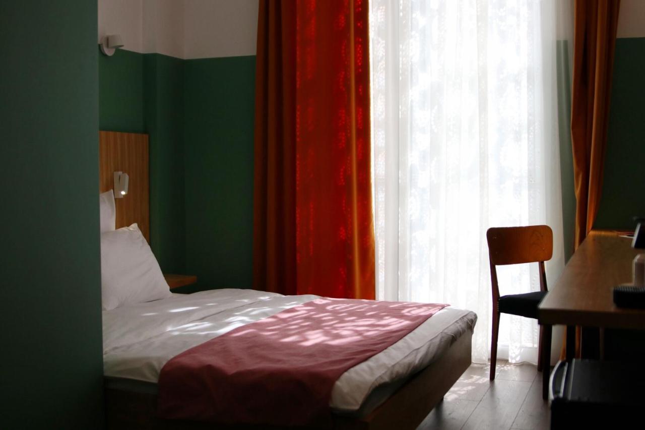 G.Vino Boutique Hotel Tbilisi Luaran gambar