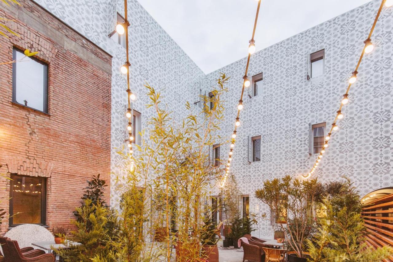 G.Vino Boutique Hotel Tbilisi Luaran gambar
